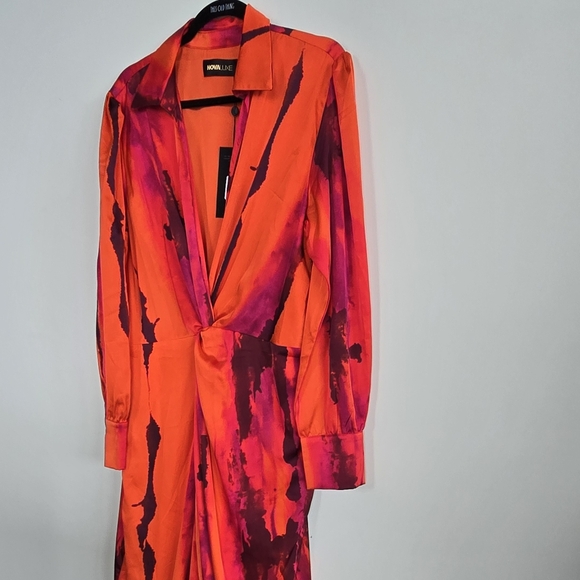 Fashion Nova - Nova Luxe Long Sleeve Maxi Dress - Plus Size - 3x - Picture 5 of 10